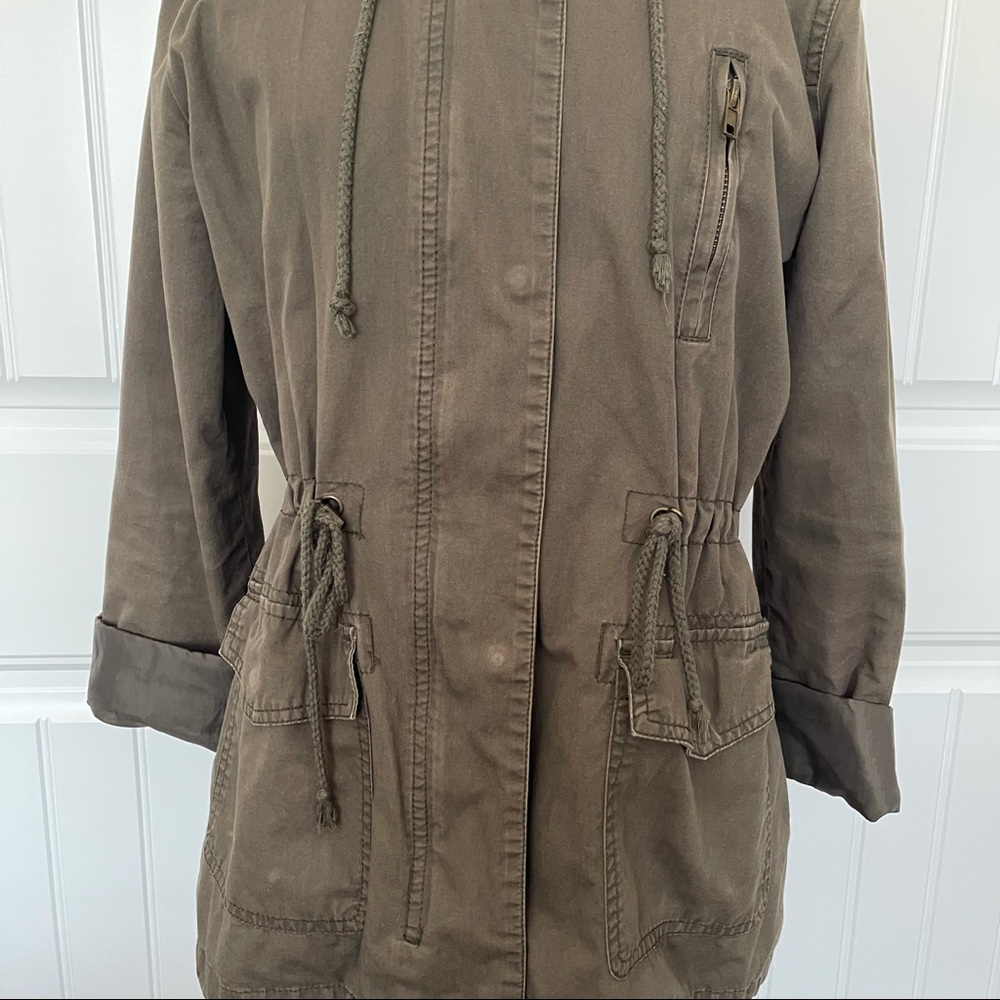 Forever 21 Army Green Hooded Utility Jacket - Picture 3 of 8